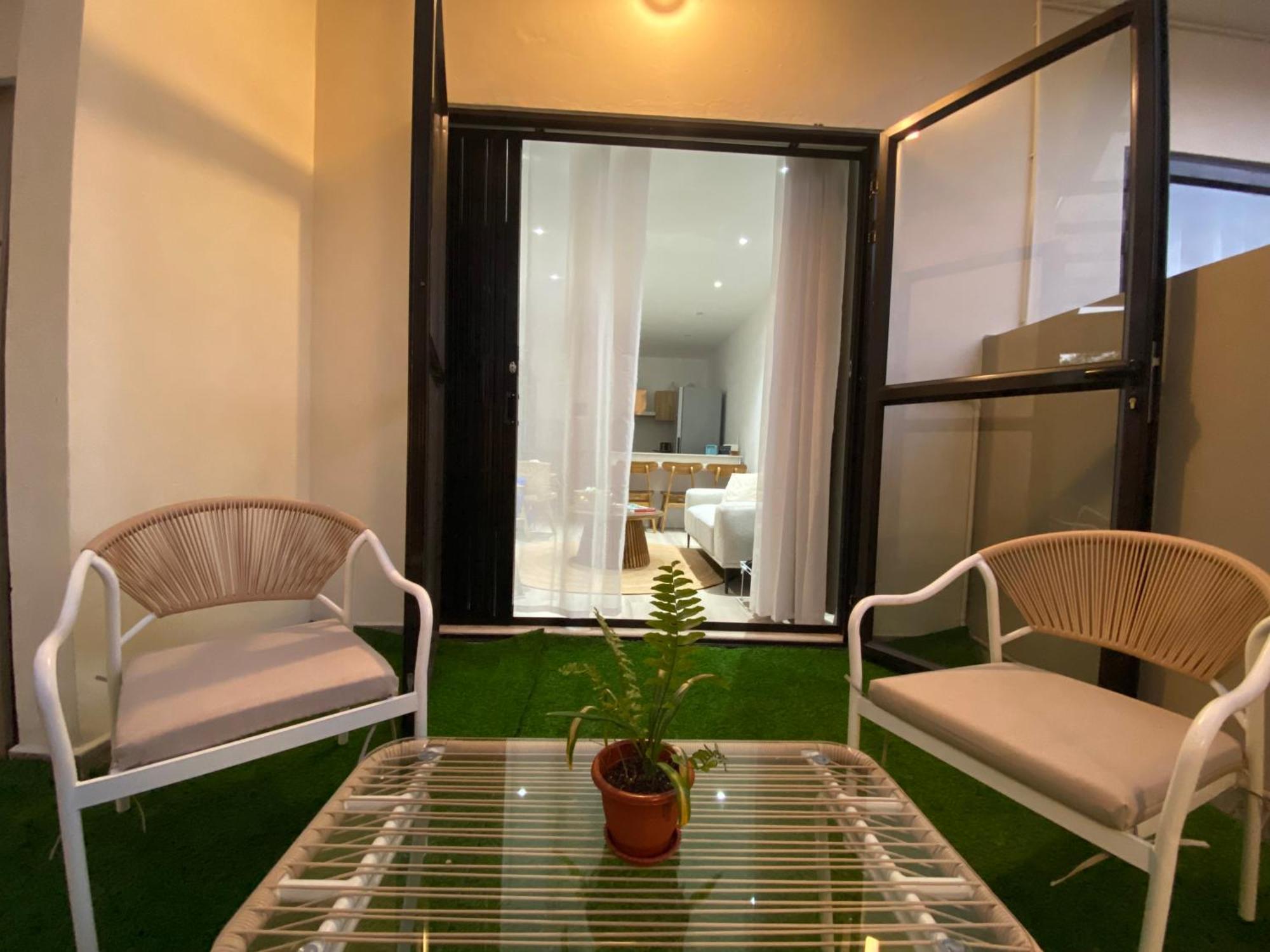 Luxury Retreat At Aqua Breeze Apartment, Flic En Flac Exterior photo